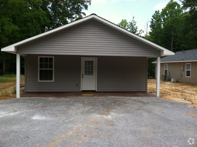 Building Photo - 1036 Sun Creek Rd
