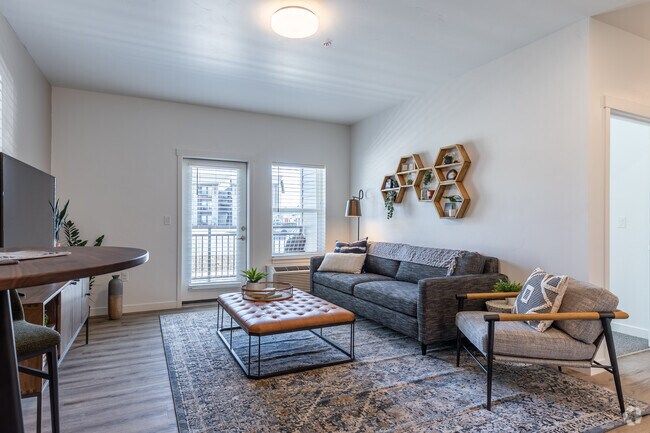 1HAB, 1BA - 745 ft² - Cypress