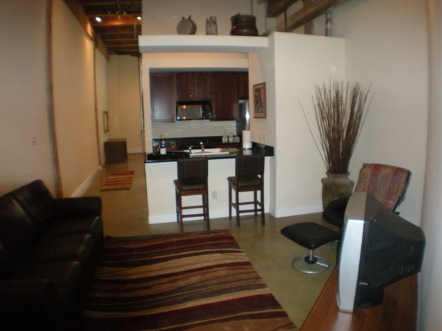 Foto del edificio - 815 Porter St
