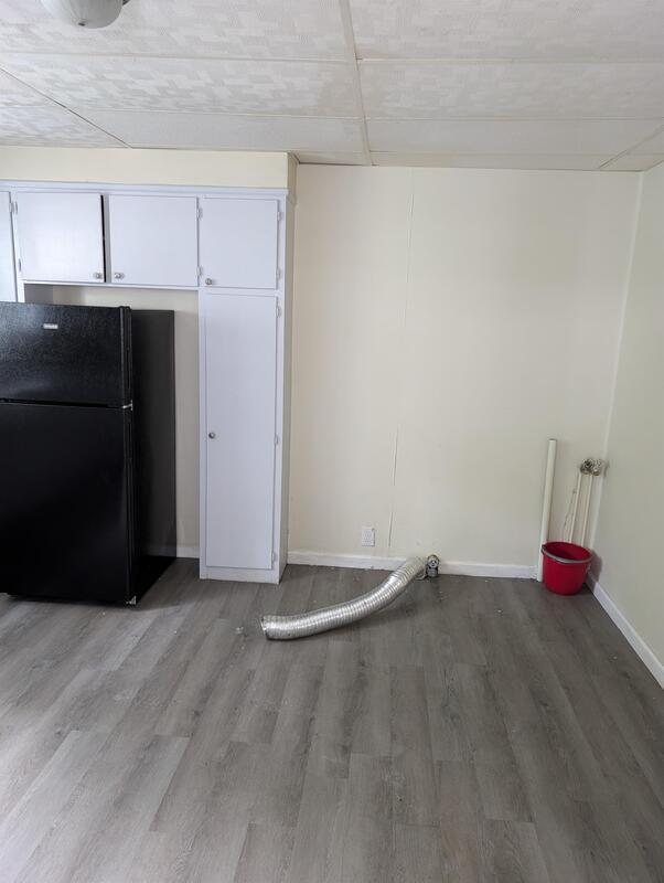 Building Photo - 37 E Pottsville St