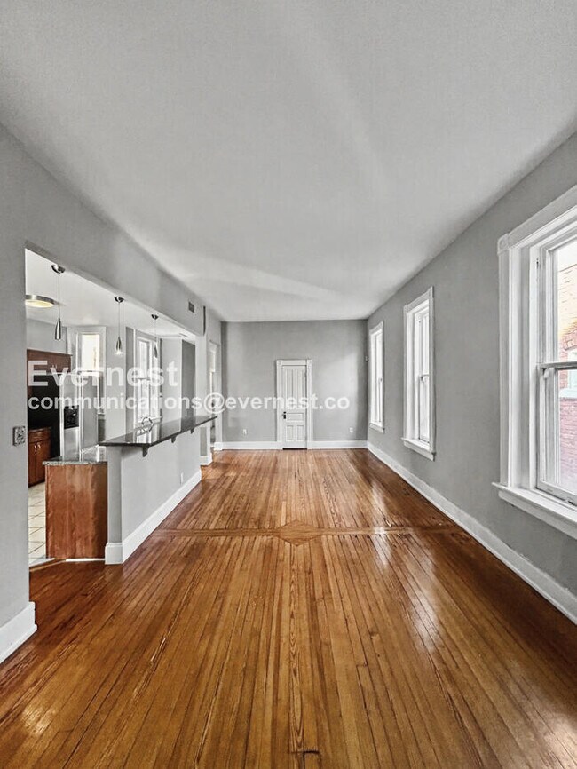 Foto del edificio - 2034 W Grace St