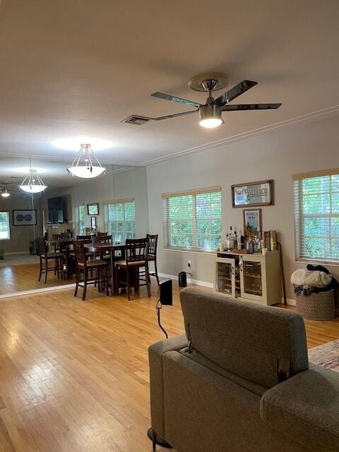 Foto del edificio - 6625 Nervia St