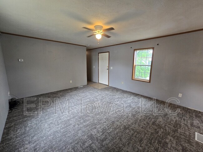 Foto del edificio - 700 W Ridgeway Ave