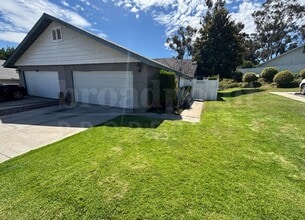 Building Photo - 1158 Corral Glen