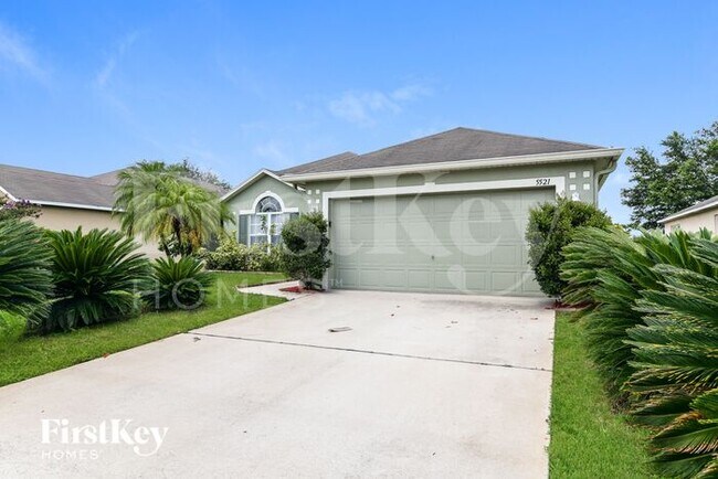 Foto del edificio - 5521 Sycamore Canyon Dr