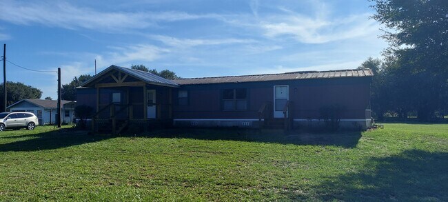 Foto del edificio - 332 N Park Ln