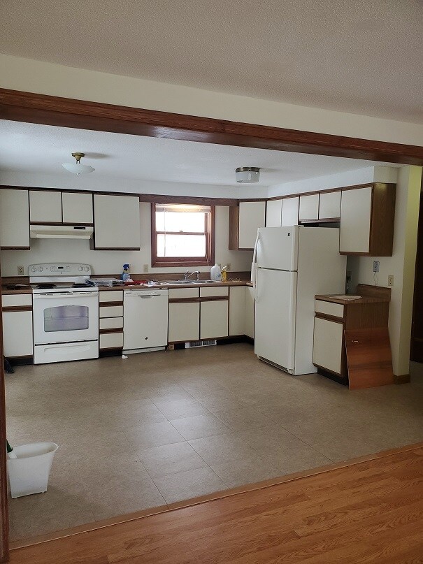 Foto del edificio - 32 Inman Ave