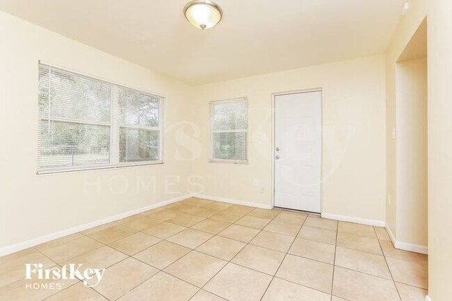 Foto del edificio - 37151 Turner Dr