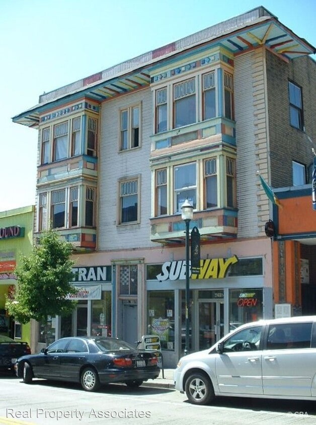 4213 The Ave, Seattle, WA 98105 Apartment for Rent in Seattle, WA