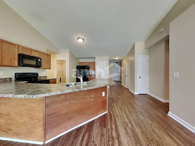 Building Photo - 101 Calcite Dr