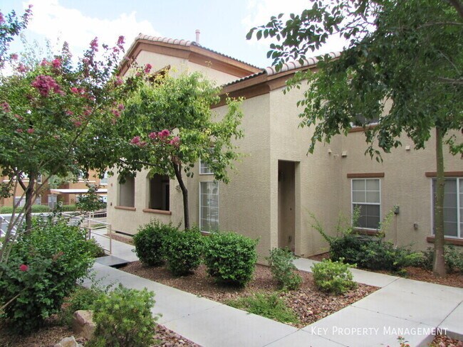 Foto del edificio - 3915 Legend Hills St