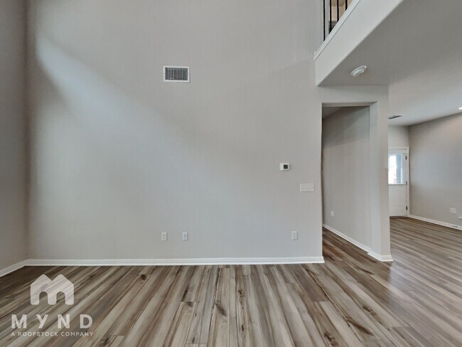 Building Photo - 201 Audie Murphy Dr