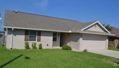 Building Photo - 118 Patterson St