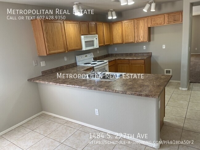 Foto del edificio - 1484 S 227th Ave