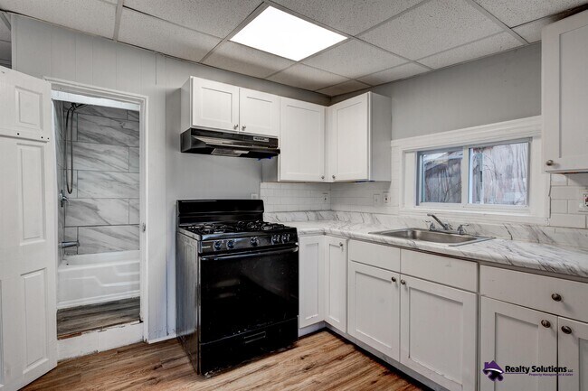Foto del edificio - 110 N Sussex St
