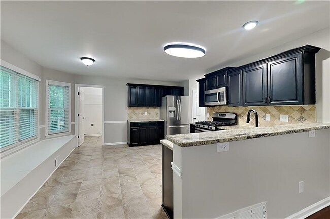 Building Photo - 2798 Beddington Way
