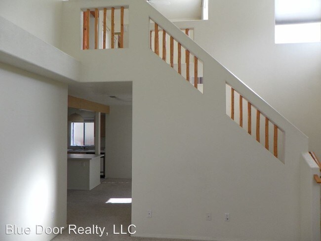 Building Photo - 2 br, 2 bath House - 315 Narcissus Pl SE