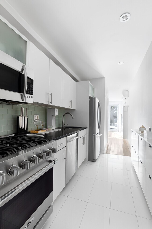Foto del edificio - 236 N 7th St