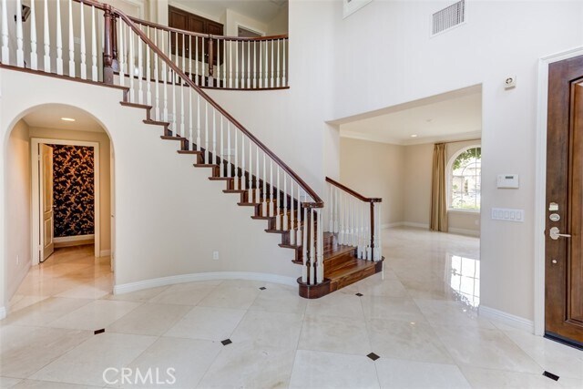 Building Photo - 27685 Manor Hill Rd