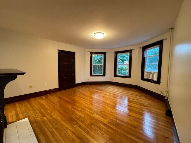Foto del edificio - 522 Watertown St