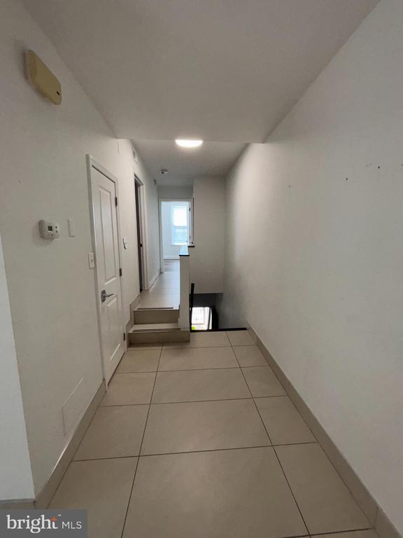 Foto del edificio - 1221 Snyder Ave