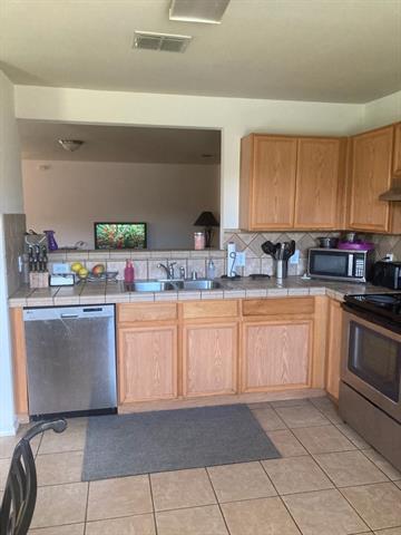 Foto del edificio - 1620 Crown Point Dr