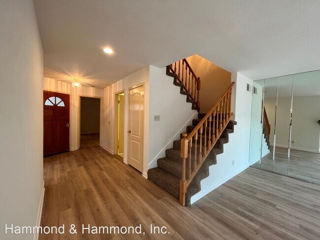 Building Photo - 3 br, 3 bath House - 5964 Ruthwood Dr.
