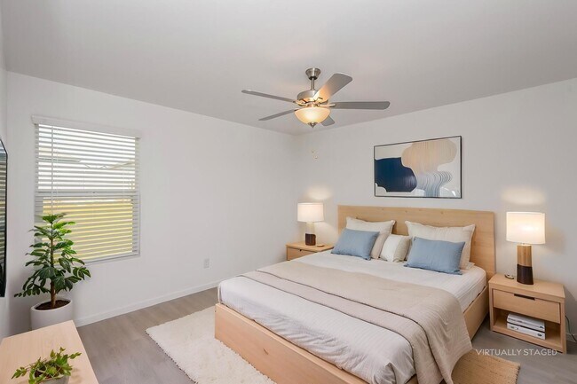 Foto del edificio - 2740 River Knl Ln
