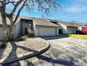 Building Photo - 2114 Goodrich Ave