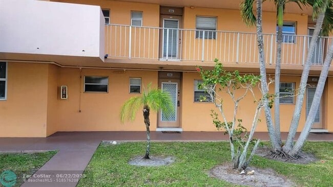 Building Photo - 3001 NW 46th Ave
