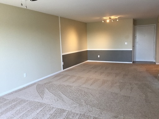 Building Photo - 7600 Shawnee Mission Pky