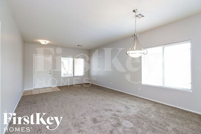 Building Photo - 2913 West Gold Dust Avenue