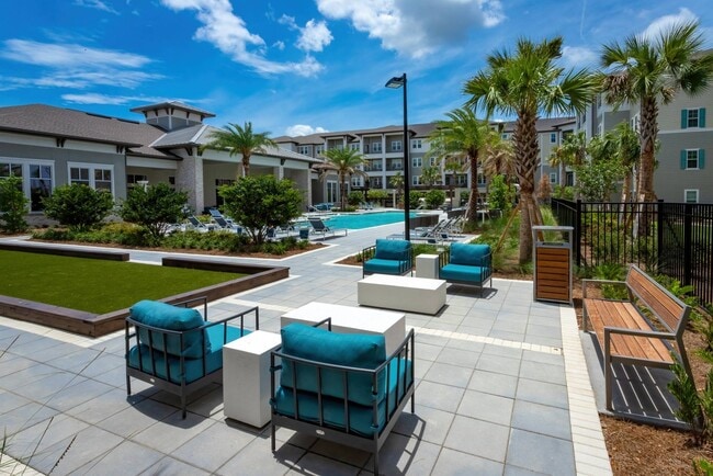 Courtyard and Bocce Ball Court - Overture Hamlin