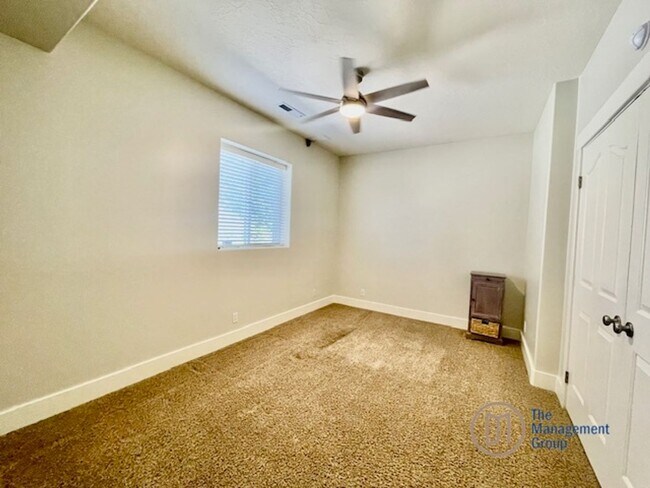 Foto del edificio - 2268 Pintura Dr