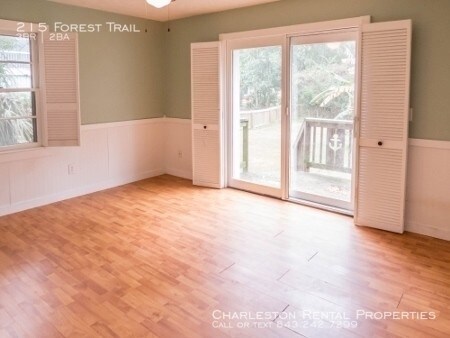 Foto del edificio - 215 Forest Trail