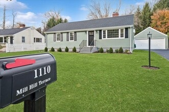 Building Photo - 1110 Mill Hill Terrace