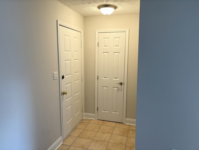 Building Photo - 312 Park Ridge Cir