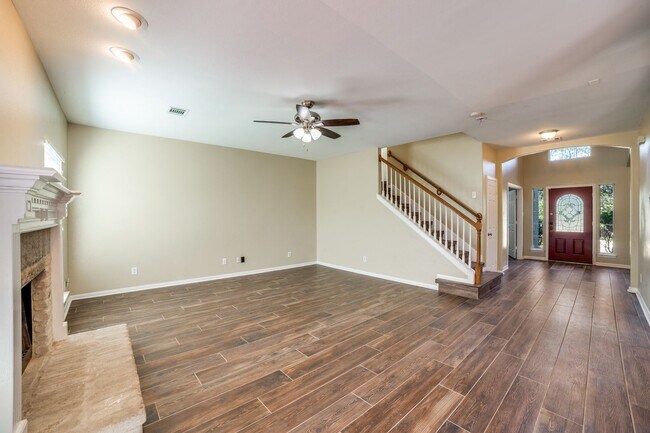 Building Photo - BEAUTIFUL 4-BEDROOM HOME ON 0.5-ACRES IN PARKLANDS NEIGHBORHOOD