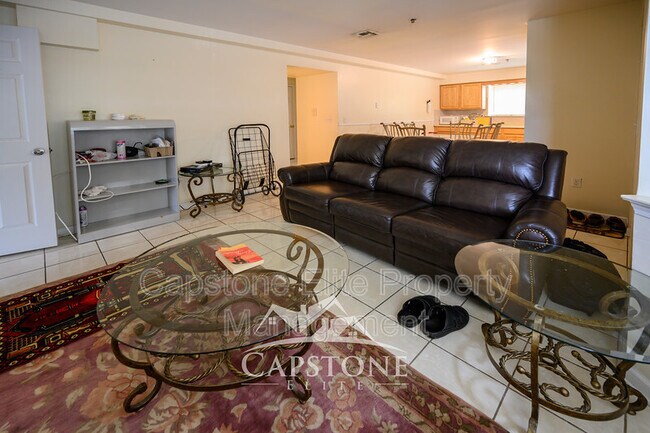 Foto del edificio - 161-163 Sussex Ave