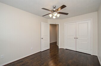 Building Photo - 4908 Crawford St