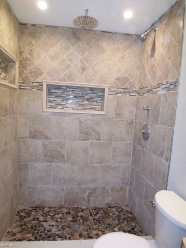 Building Photo - 7515 Wigley Ave