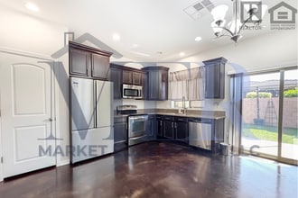 Building Photo - 3141 E Patrick St