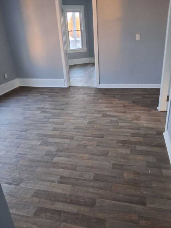 Building Photo - 201 Winnikee Ave