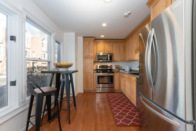 Foto del edificio - 20 Pine Brook Ln