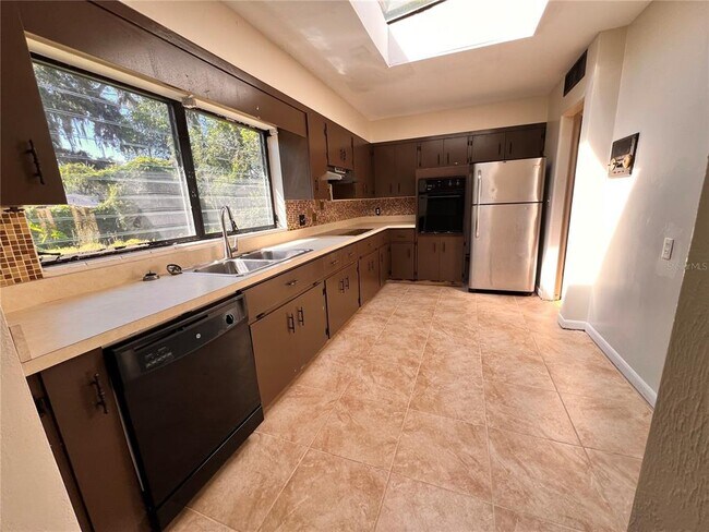 Foto del edificio - 3607 Squire Ln