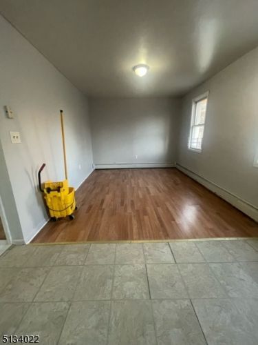 Foto del edificio - 64 3rd St