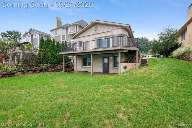 Foto del edificio - 4151 Bluebird Dr