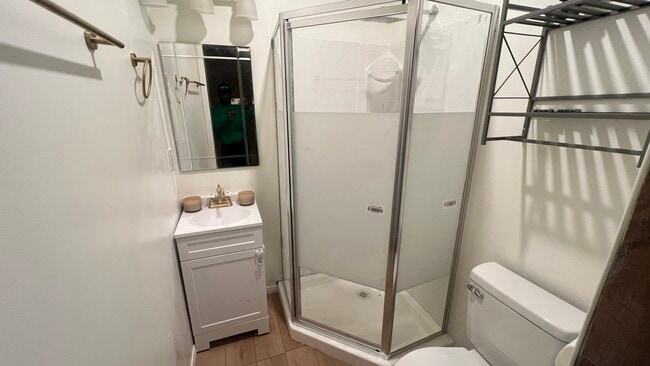 bathroom - 27483 Pamplico Dr