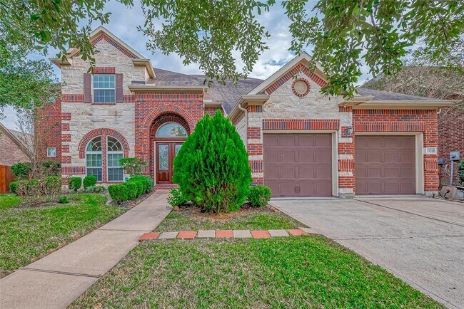Foto del edificio - 25719 Oakwood Knoll Dr