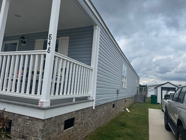 Foto del edificio - 848 Lookout Dr